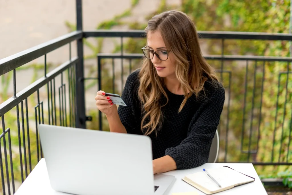 Explore top international payment solutions that help freelancers and remote workers receive payments quickly, affordably, and securely across borders.