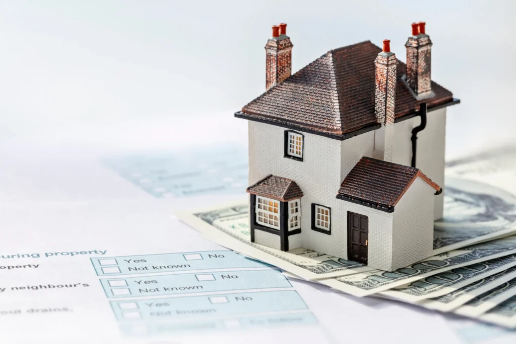 What is the Difference Between a Fixed and Variable Mortgage