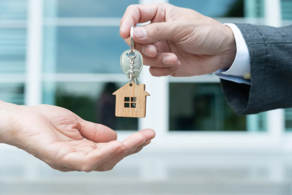 Should You Invest in Real Estate in UAE