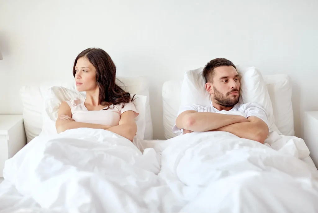 Signs You’re Emotionally Disconnected in Marriage